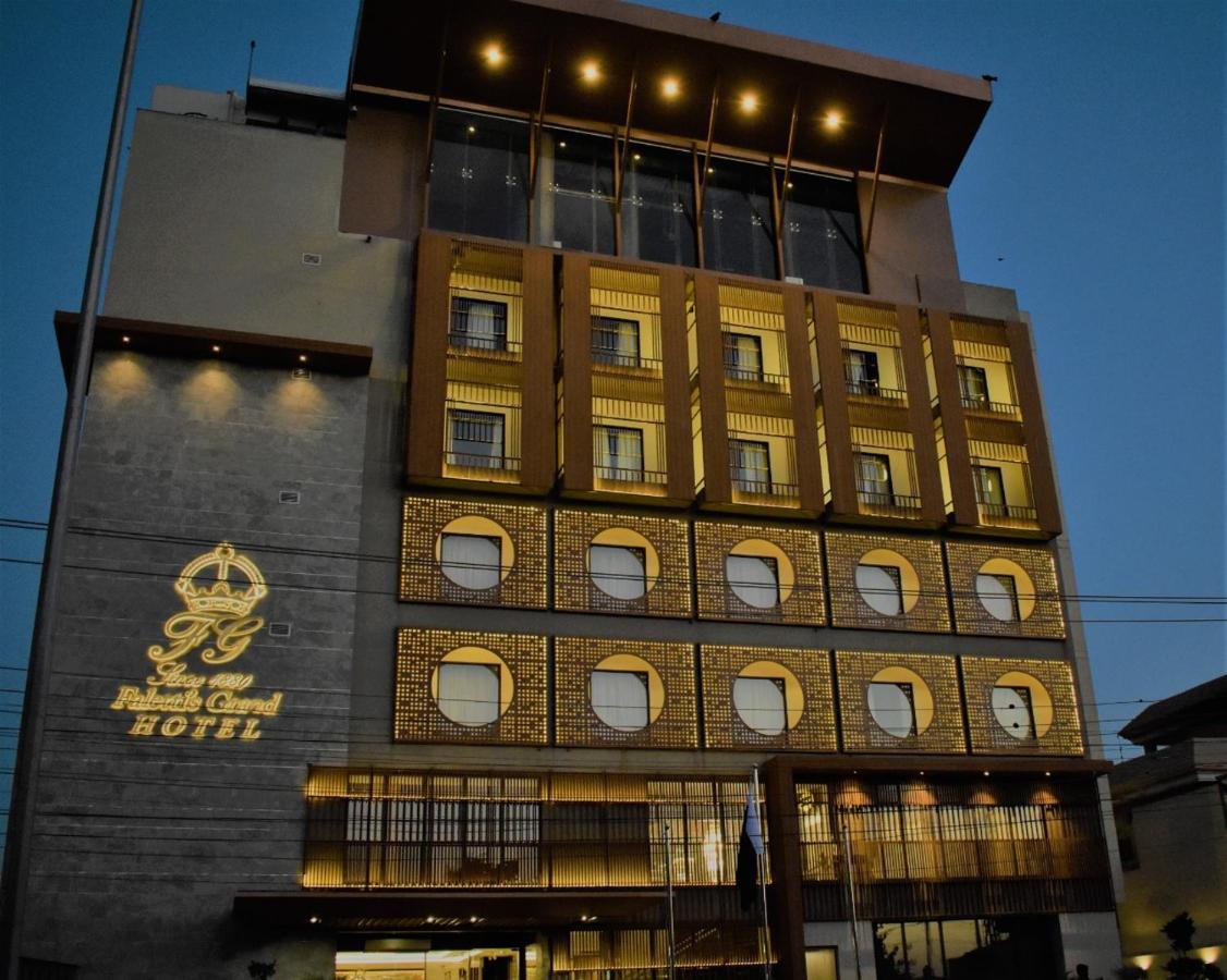 Faletti'S Grand Hotel Мултан Екстериор снимка