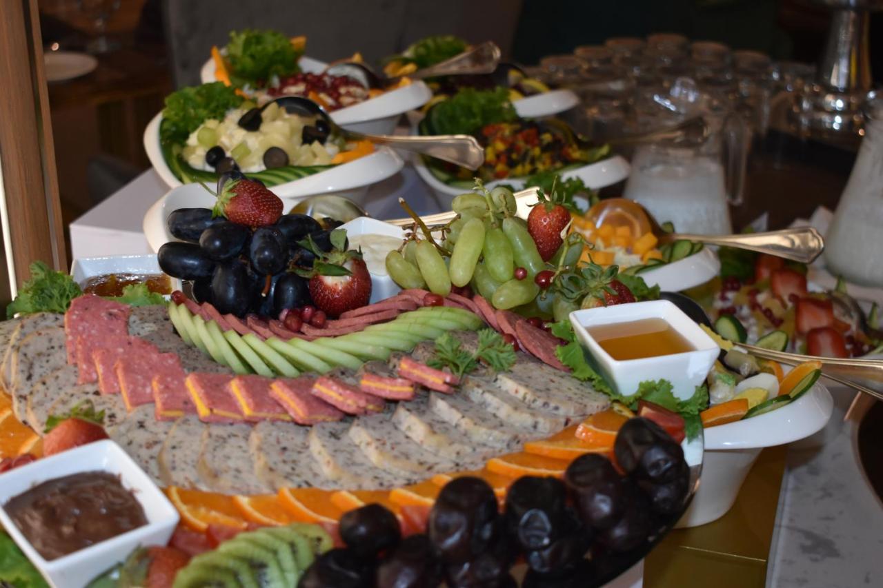 Faletti'S Grand Hotel Мултан Екстериор снимка